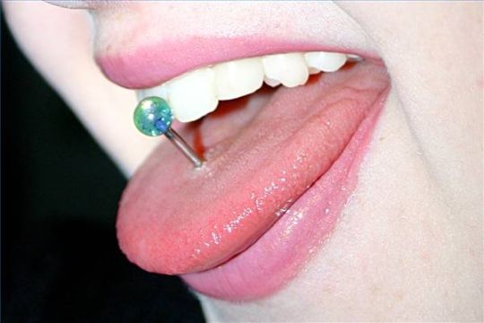 Quais os riscos dos Piercings para a saúde bucal?